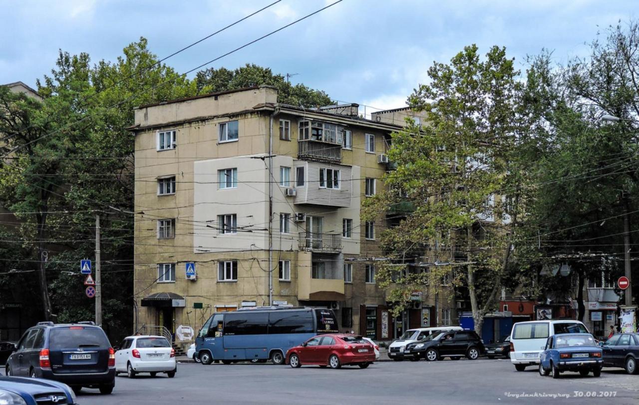 Elite Vip Appartments Odessa Buitenkant foto